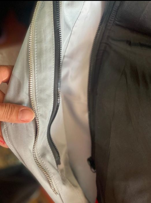 Продам парку новую