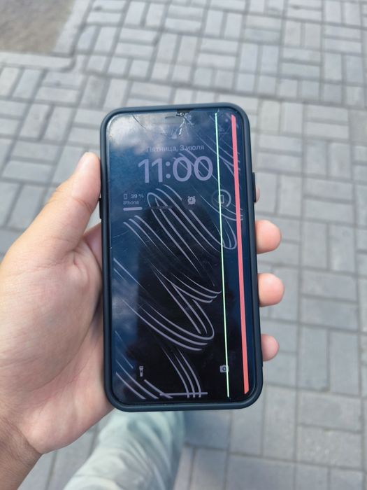 Iphone XS в хорошем состоянии