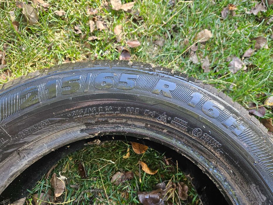 anvelope 215/65 R16 - 300 lei/set