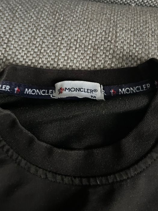 Bluza cu maneca lunga marimea M Moncler