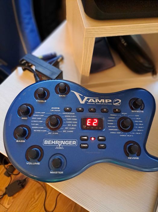 Behringer V Amp 2 - за ремонт