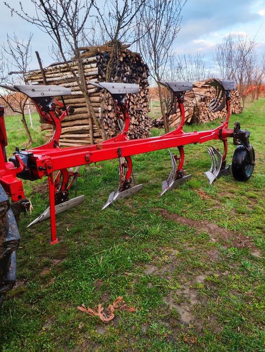 Plug  4 brazde voger not