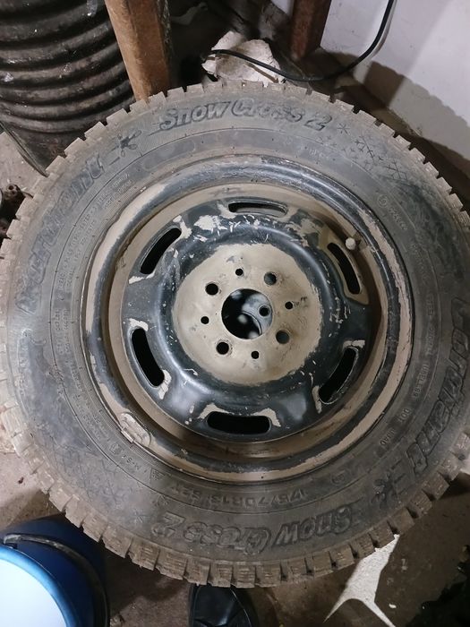 Продам шипы с дисками R13