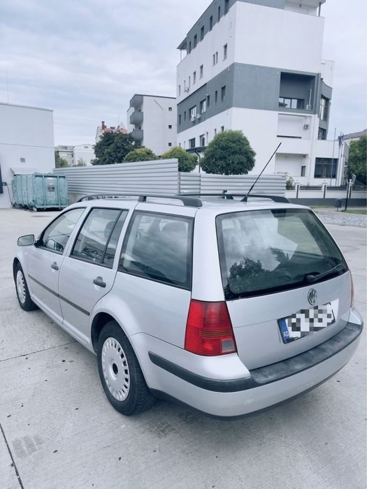 Vând Golf 4, 1.6 benzină