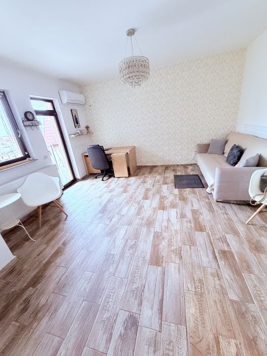 Garsoniera de inchiriat