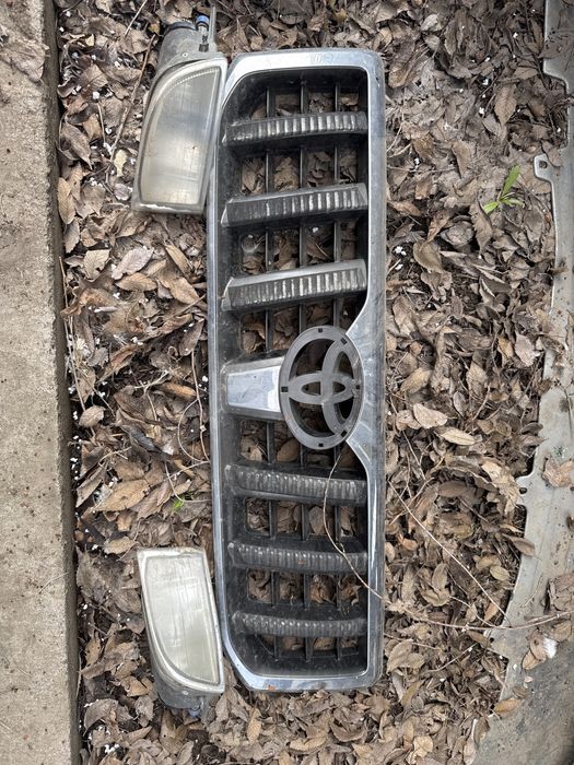 Продам решотку прадо 120 + туманки