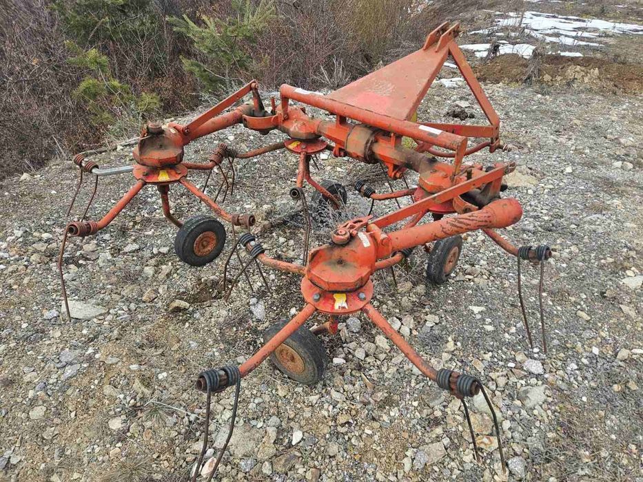 Продавам селскостопански инвентар