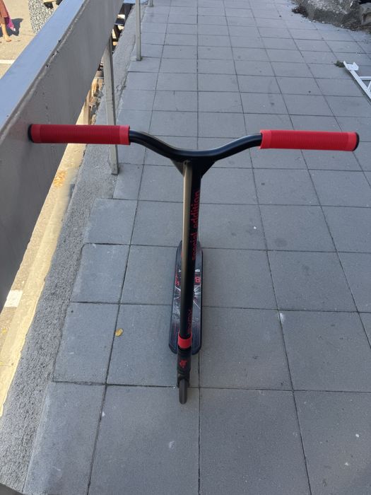 Тротинетка за трикове BYOX BULL !!!НОВА, В КАШОН!!!