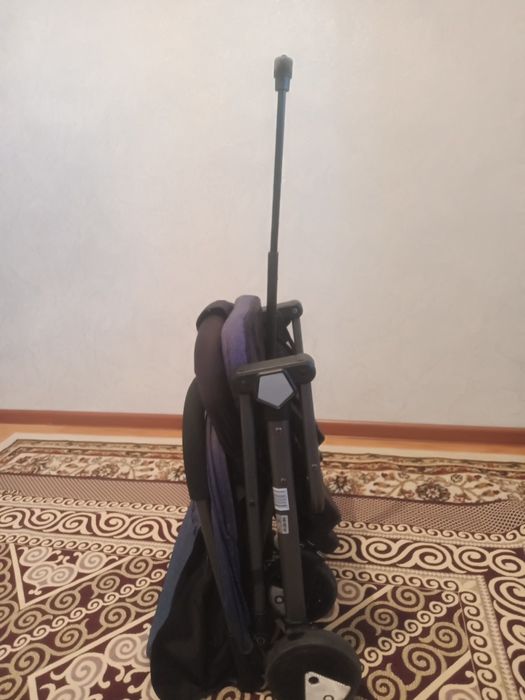 Детская коляска в очень хорошем состоянии