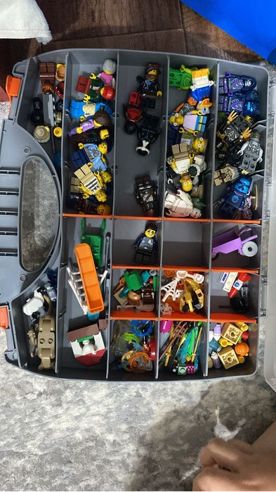 лего оригианал , цены разные