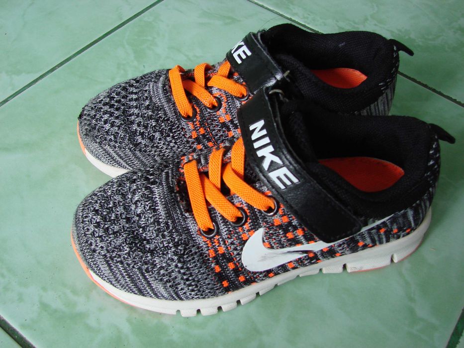 Кроссовки на мальчика