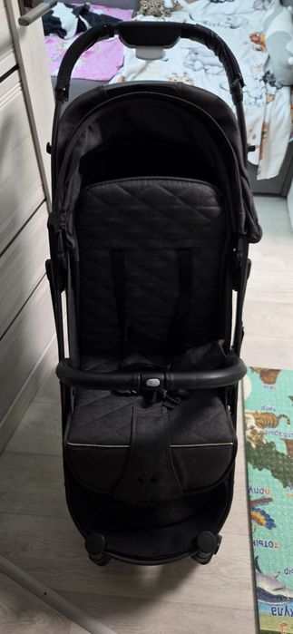 Продам коляску срочно