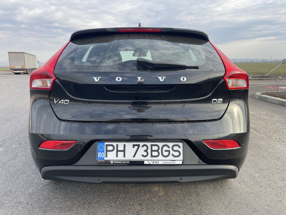 VOLVO V40 2017 — imagine 4