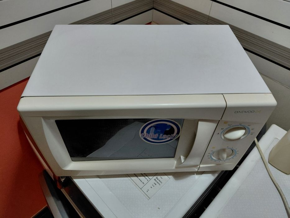 Микроволновка DAEWOO б/у