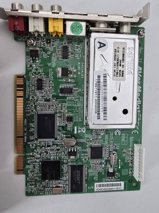 Kitt AMD K6-2 450 si 500 Mhz Tv tuner sunet