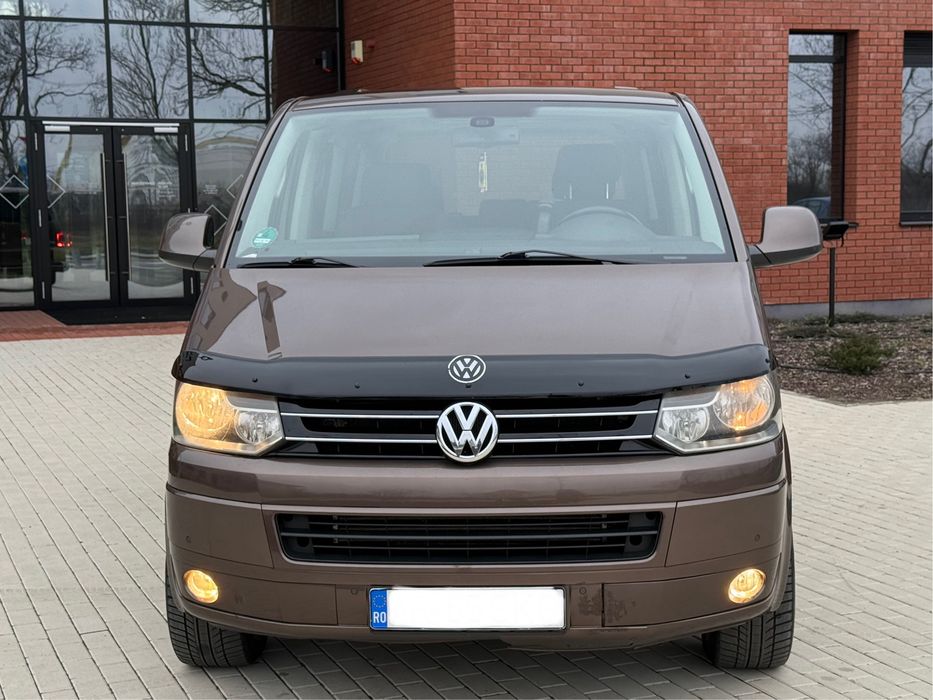Volksvagen T6 Multivan 2011 2.0 D Automat
