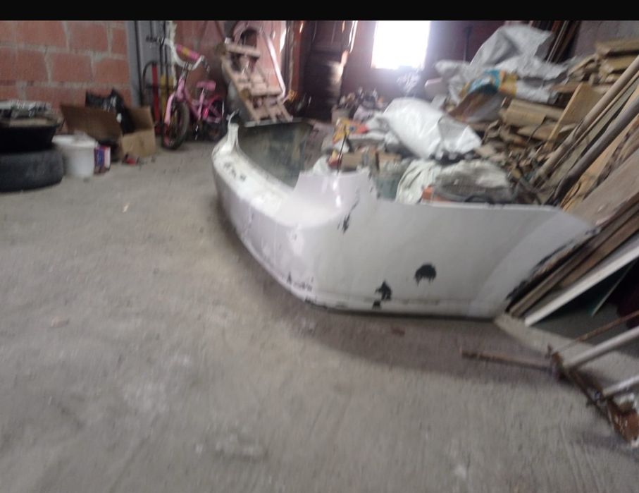 Продам бампер джентра