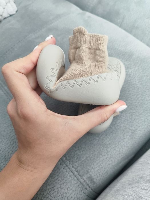 Нови детски обувки