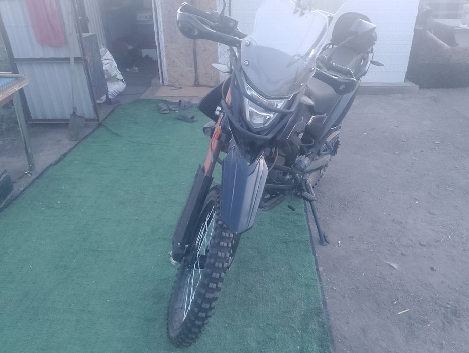 Продам мотоцикл Эндуро 500000 тг