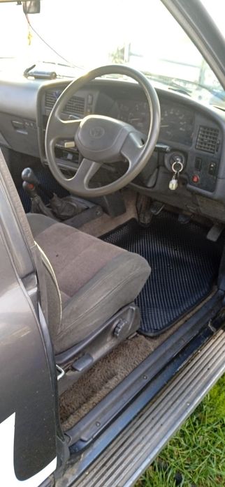 Продам Toyota Surf 130