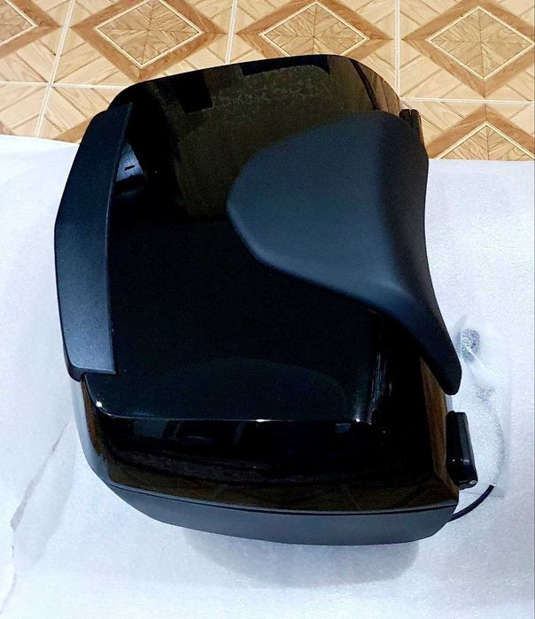 BMW Touring Topcase «Blackstorm Metallic».