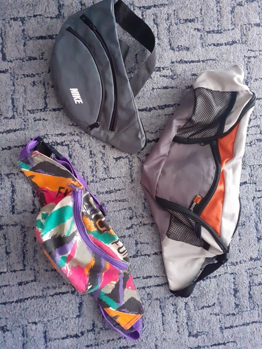 Удобни малки чантички през рамо