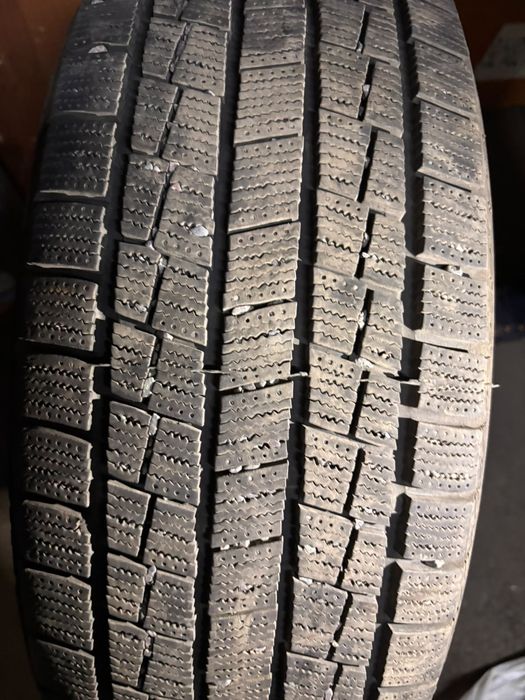 Шины зимние Goform 215/60R17