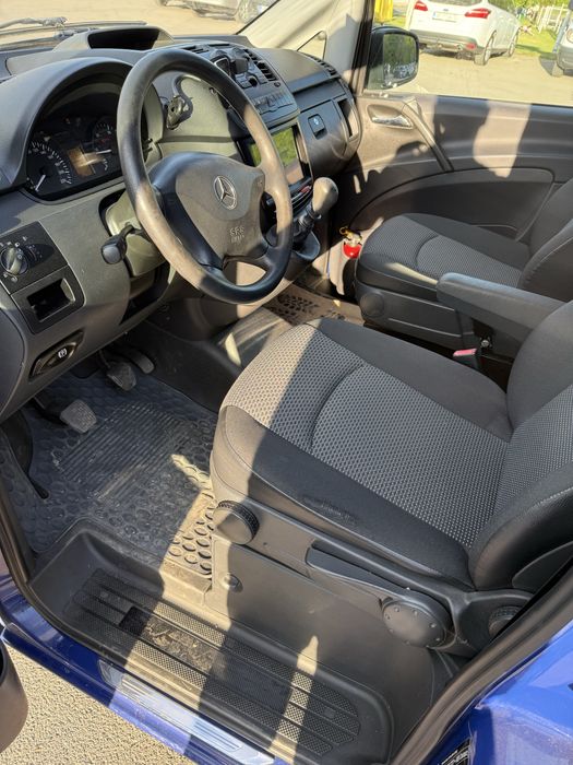 Mercedes Vito 113 , 7+1 Locuri