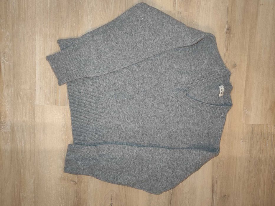 Продавам дамски дрехи