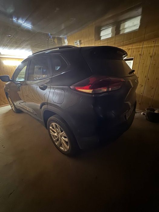 Tracker 2 LTZ 2023 oxiri