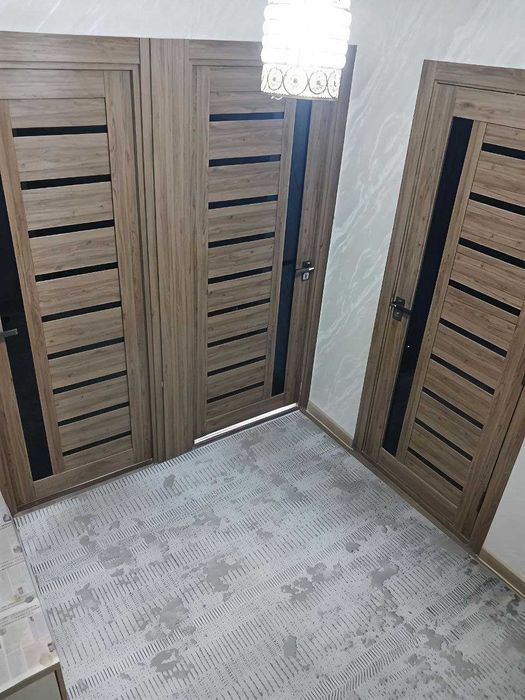 Янгийўлда 3 хонали квартира сотилади. 45000 келишилади