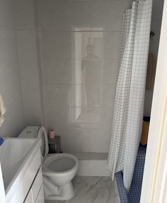 Yunsobod 14 kv Xon saroy Sayram navostroyka 1/4/14/35 kv + 6 kv balkon