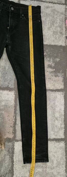 Blugi Levi's, marimea S (36)