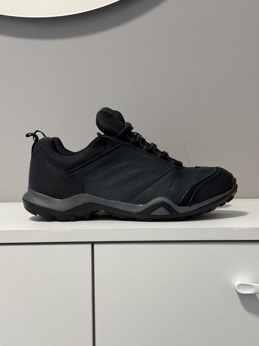 Кроссовки Adidas, Reebok, Nike