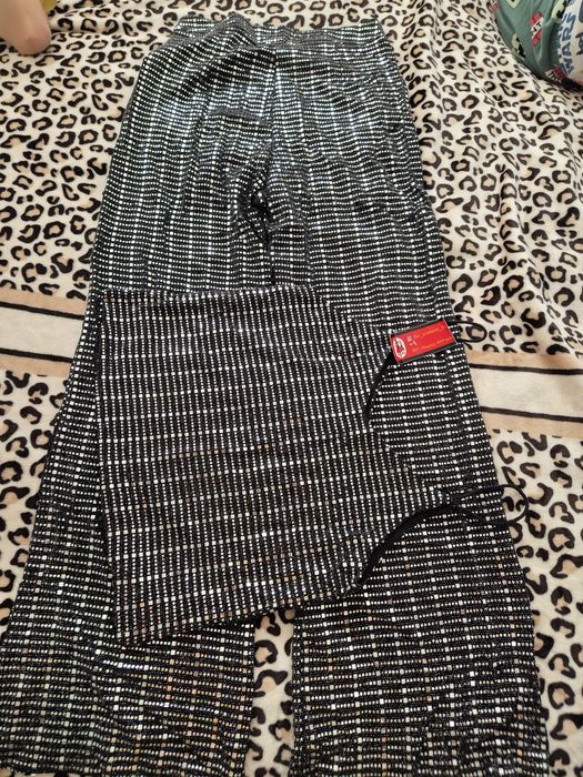 Двоика шалбарымен маикасы