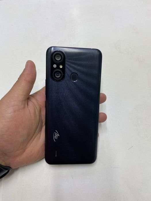 itel A49 в идеальном состояний