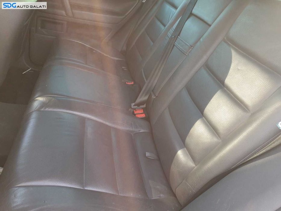 Interior Piele Scaun Scaune Fata cu Incalzire Stanga Dreapta si Bancheta cu Spatar Volkswagen Touareg 7L 2002 - 2010 [C9683]