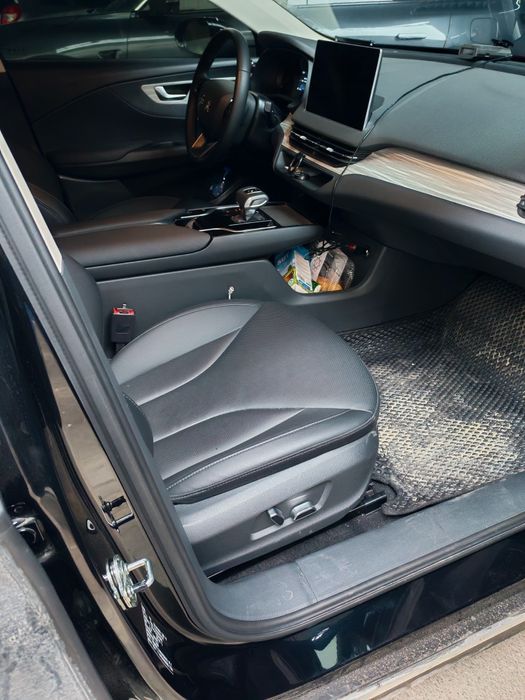 Hongqi e- qm5, 500 talik