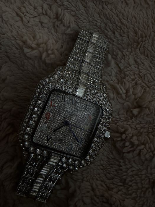 Ceas cartier iced out cu diamante