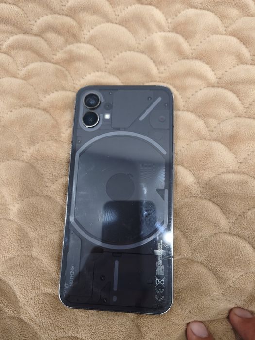 Продам nothing phone 1