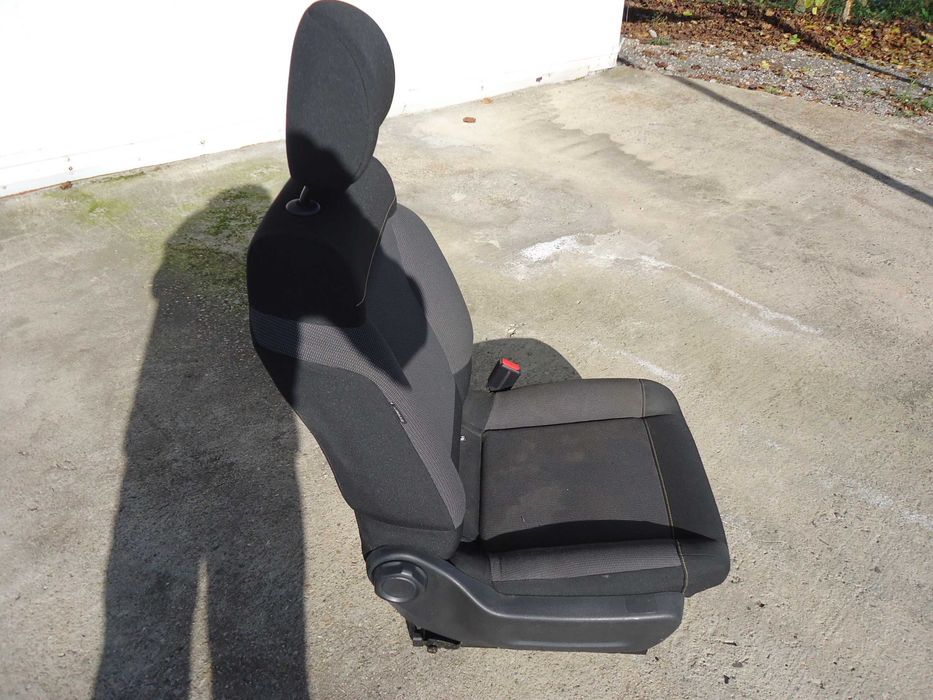 Седалка за Ситроен С3 2018 г.