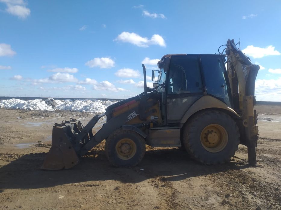 Продам экскаватор cat