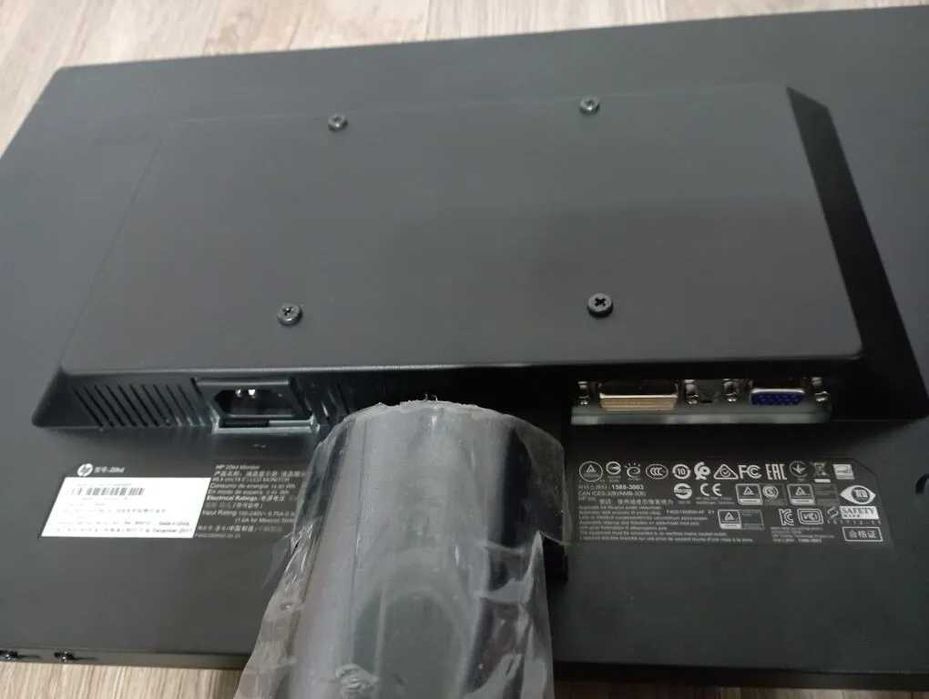 Монитор hp 20 дюйм