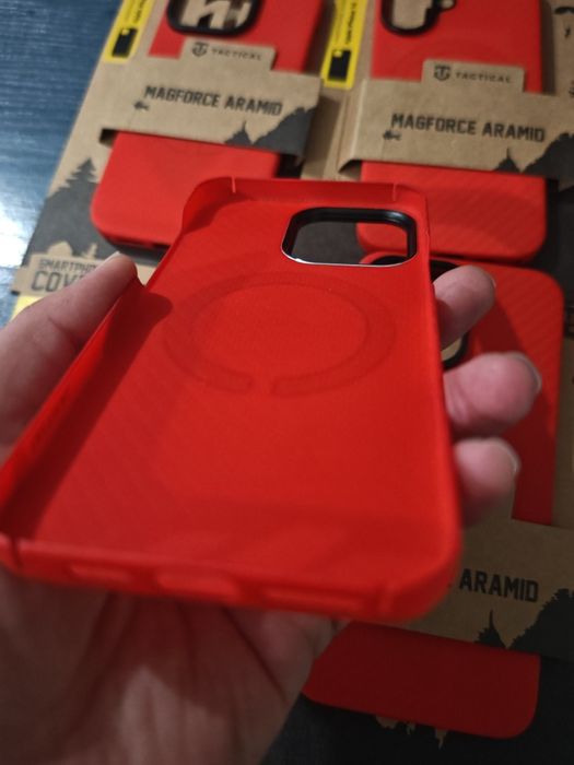 Iphone 16,16 pro,16 pro max,15,15 Pro,15 Pro max MagForce Aramid