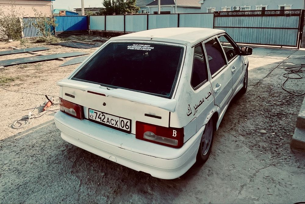 2114 көлігі сатылады