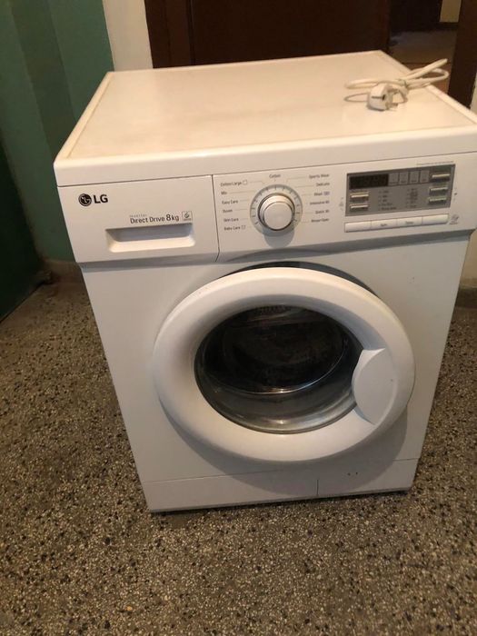 Продавам Пералня LG