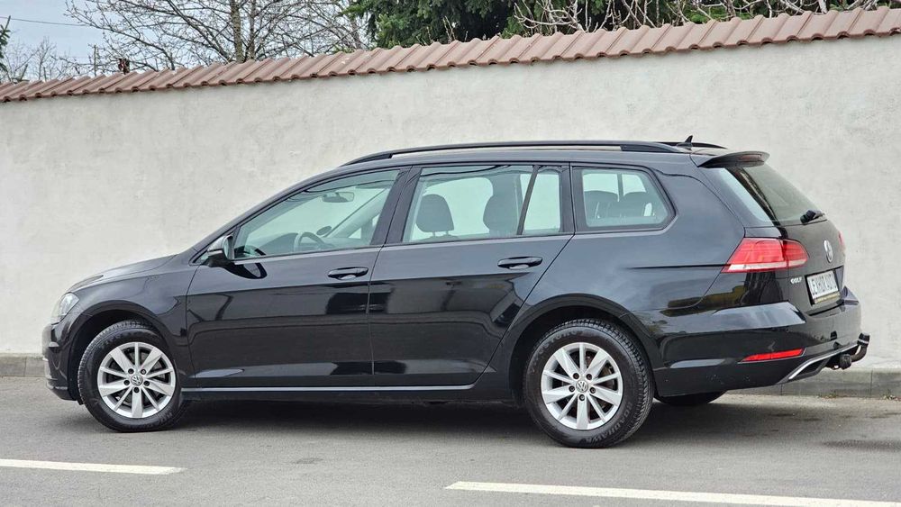 VW Golf 7.5 Facelift 2019 1.6TDI 116cp Manual Distronic Line / TOP