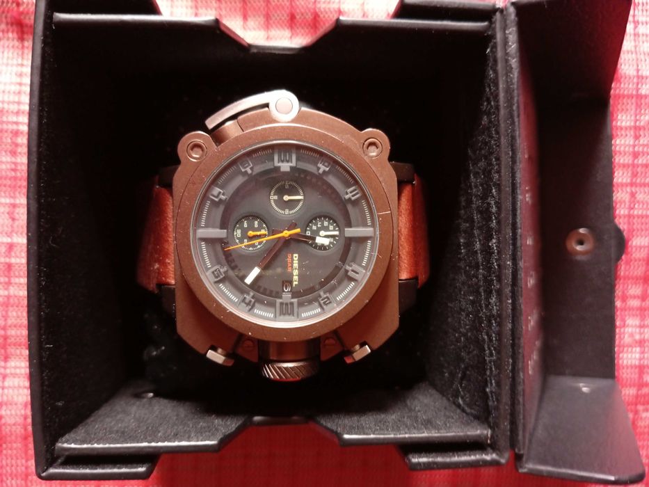 Часы Diesel DZ4245