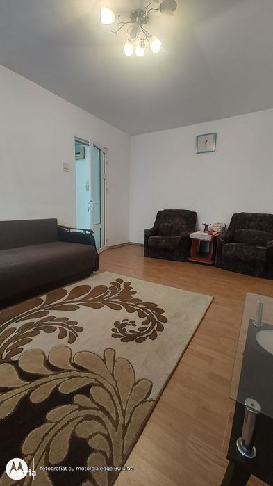 Apartament 2 camere decomandate Macul Rosu