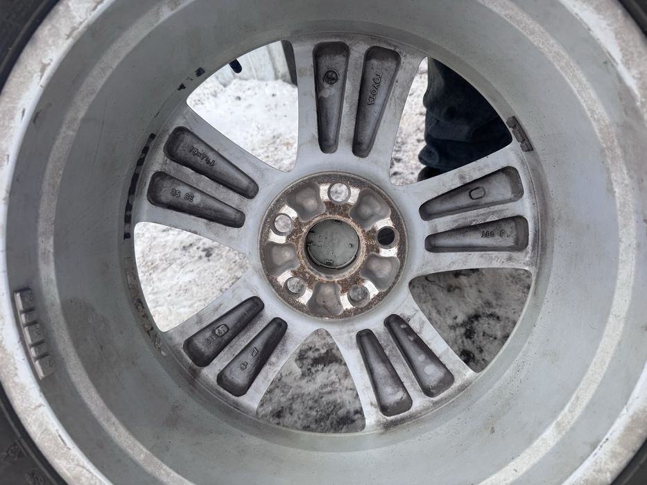 Хайландер  диски с шинами   р19  Оргинал